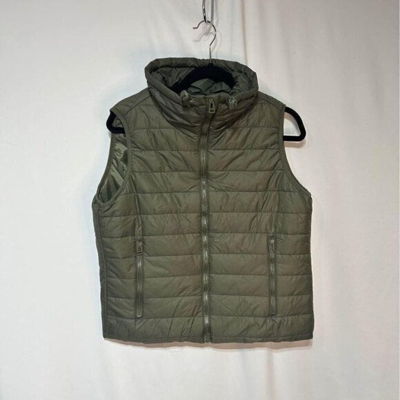 Woman’s puffer vest. Army green. Size large. New condition. - Picture 1 of 8